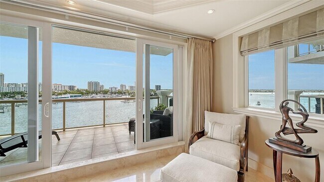 Building Photo - 464 Golden Gate Point