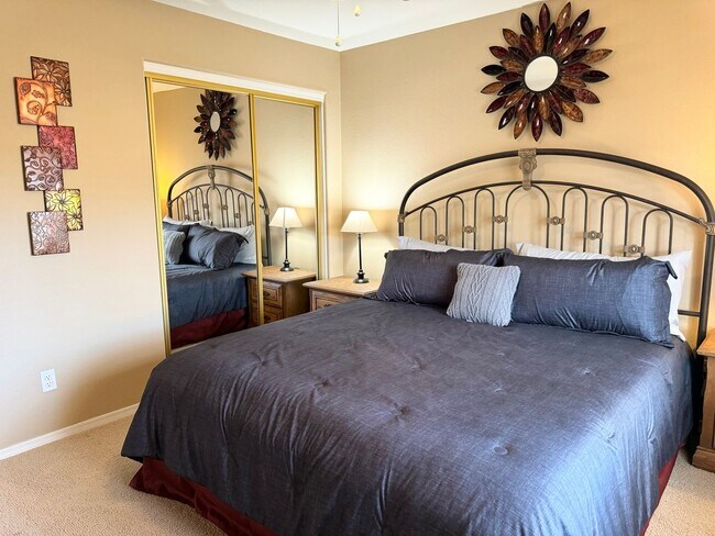 Building Photo - Spacious 3-Bedroom Home with RV Parking & Boat-Deep Garage