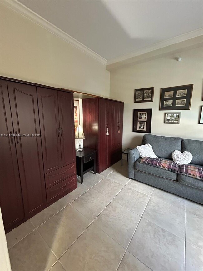 Building Photo - 16102 Emerald Estates Dr