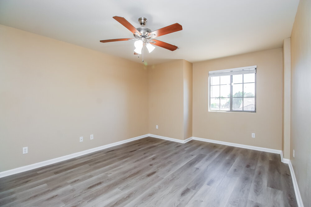 Building Photo - 1668 S Quartz St