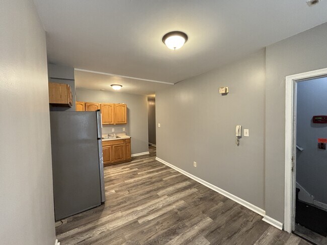 Building Photo - 1711 N Gratz St