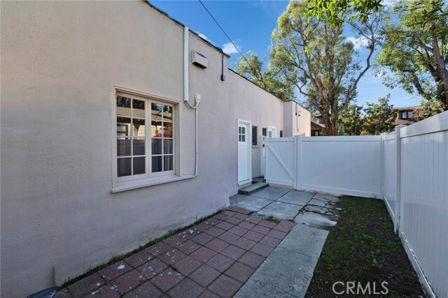 Building Photo - 1002 Hope St