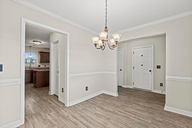 Building Photo - 707 Pandion Ct