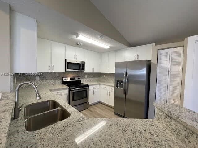 Building Photo - 5030 SW 154th Ct