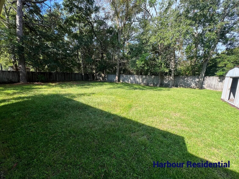 Building Photo - 3304 Anson Ct