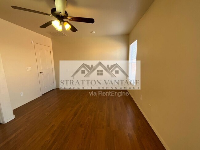 Building Photo - 11580 W Duran Ave