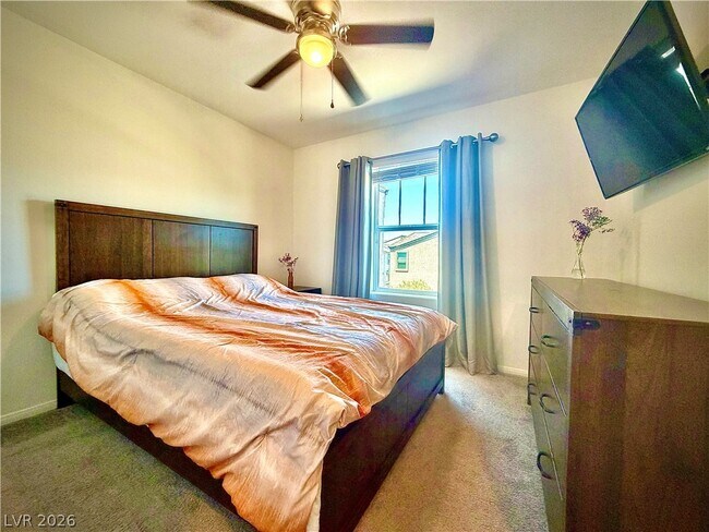 Building Photo - 523 Cattleya Pl