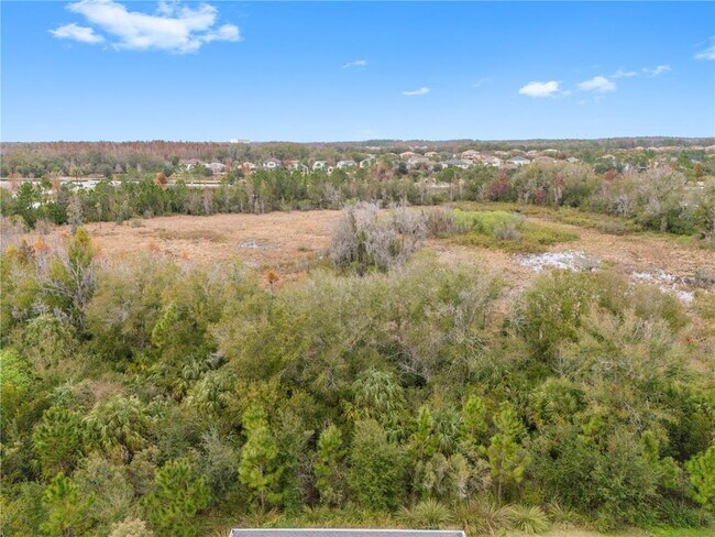 Building Photo - 28575 Cozy Creek Dr