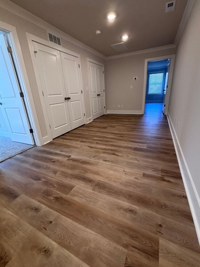 Building Photo - Brand new three-bedroom, 2.5-bath townhome