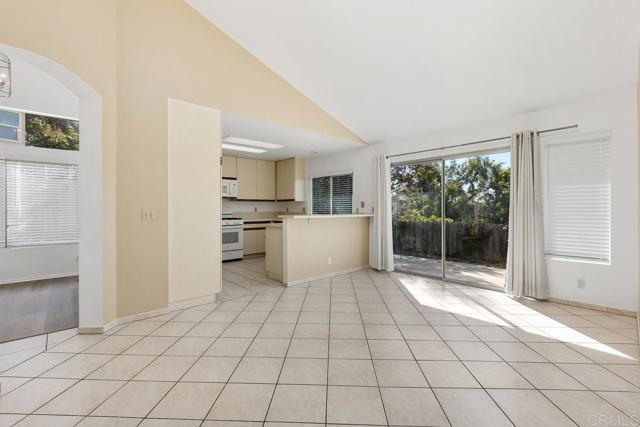 Building Photo - 5444 Loganberry Way