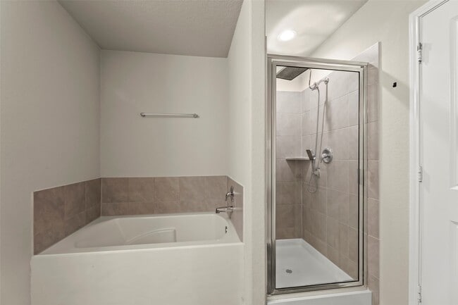 Building Photo - 1827 Brady Shores Dr