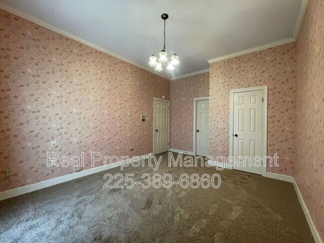 Building Photo - 1022 Wooddale Blvd
