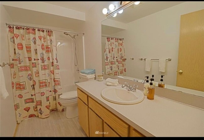 Building Photo - 11219 4th Pl S