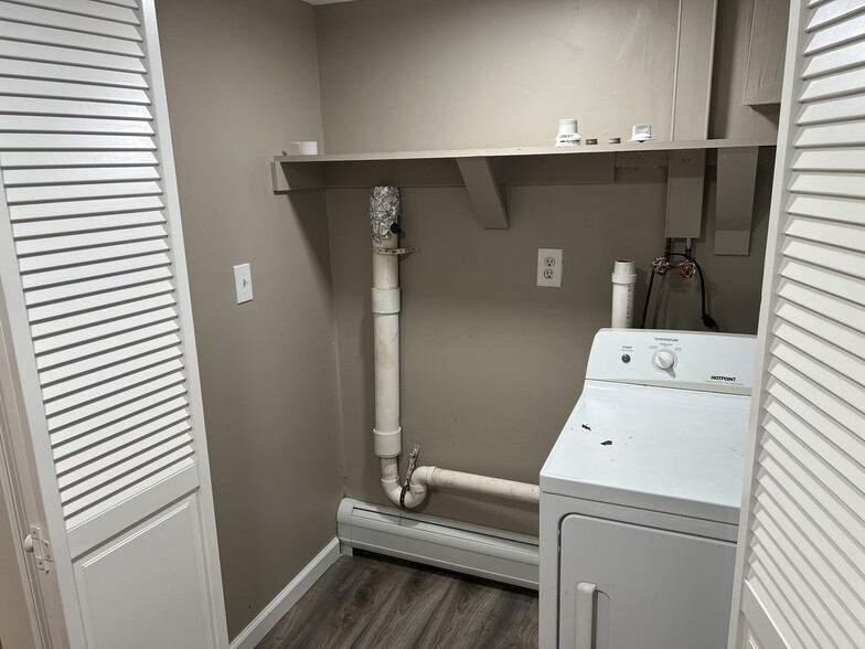 Building Photo - 43 Frederick St