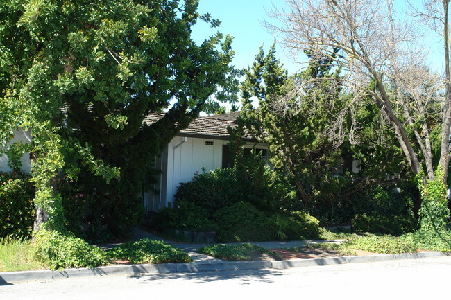 Building Photo - 43157 Gallegos Ave