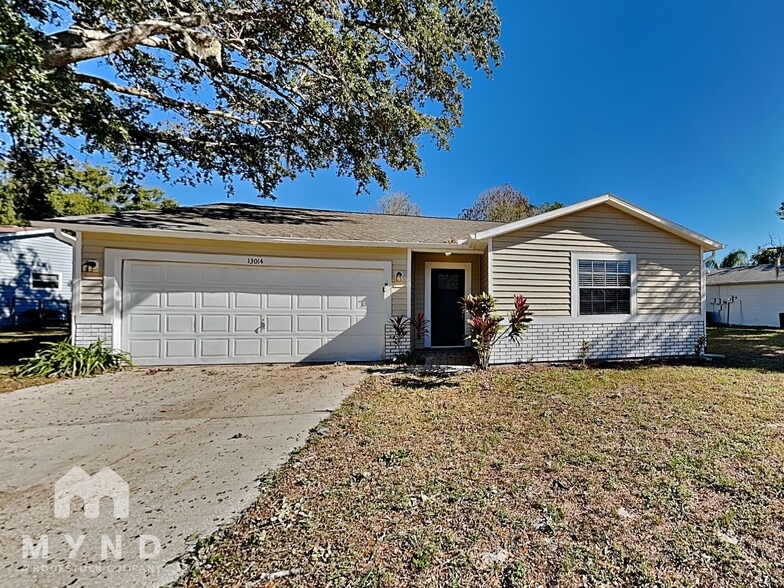 Primary Photo - 13014 Woodward Dr