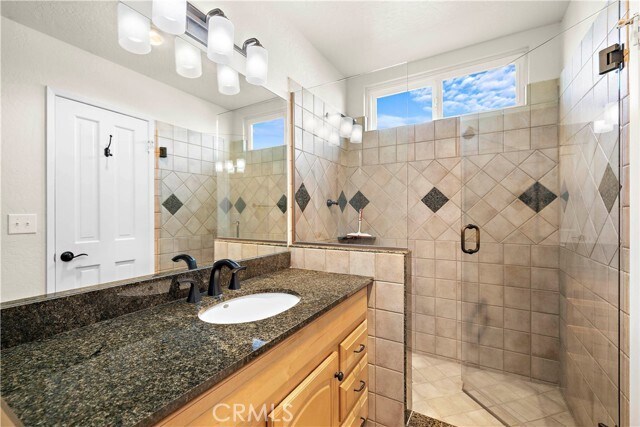 Building Photo - 1010 Tia Juana St