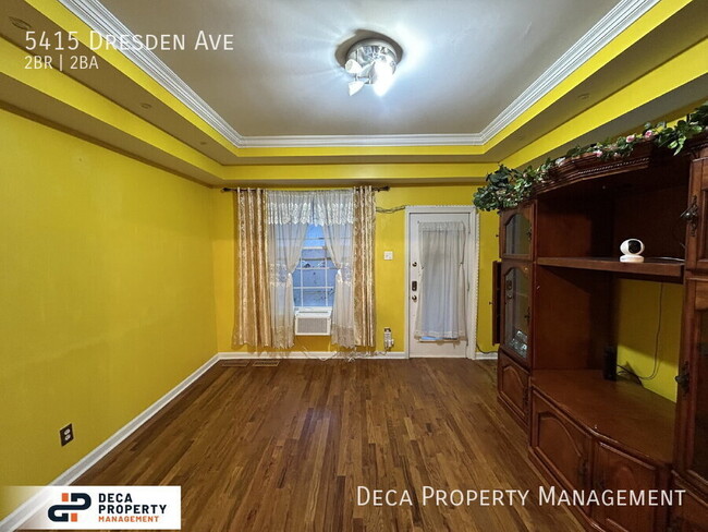 Building Photo - 5415 Dresden Ave