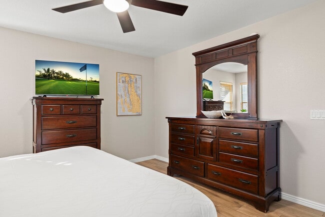 Building Photo - 4111 S Dewdrop Ct