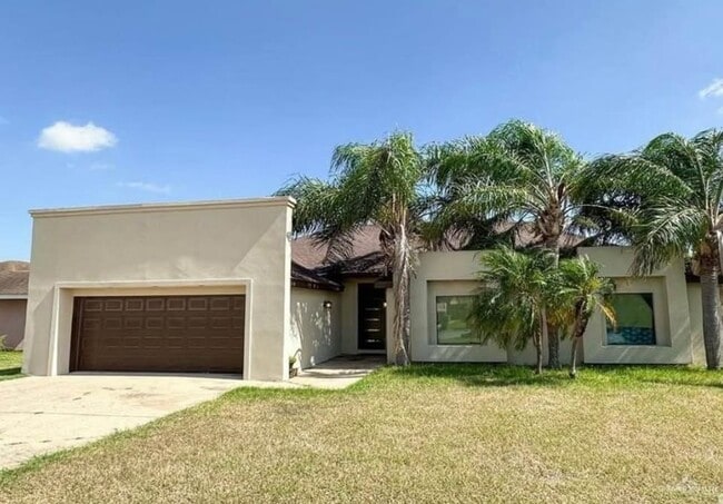 Primary Photo - 1558 Guadalajara Ave