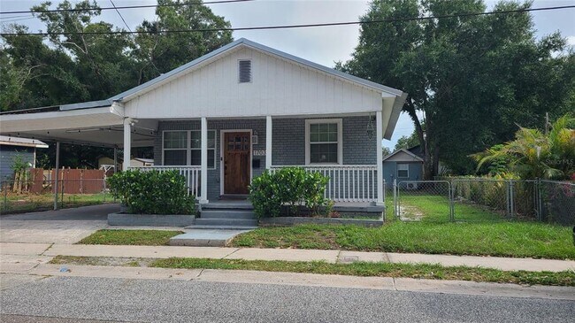 Building Photo - 1703 E 29th Ave