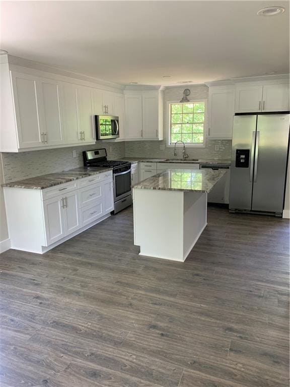 Building Photo - 1039 Washington Ave