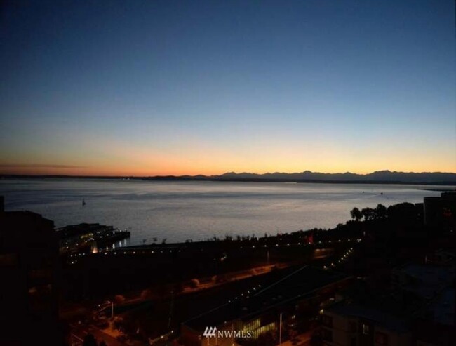 Building Photo - Luxury Living with Unmatched Views of Puge...
