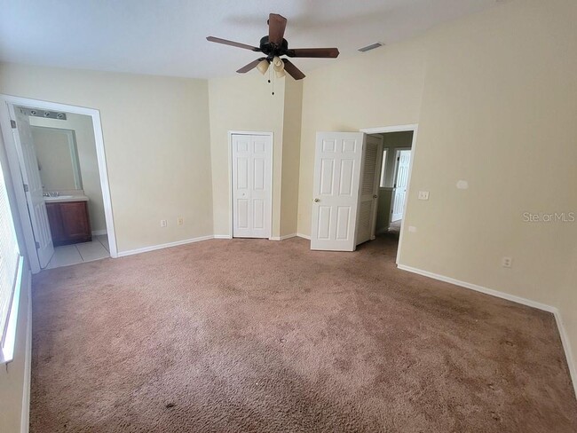 Building Photo - 9826 Carlsdale Dr