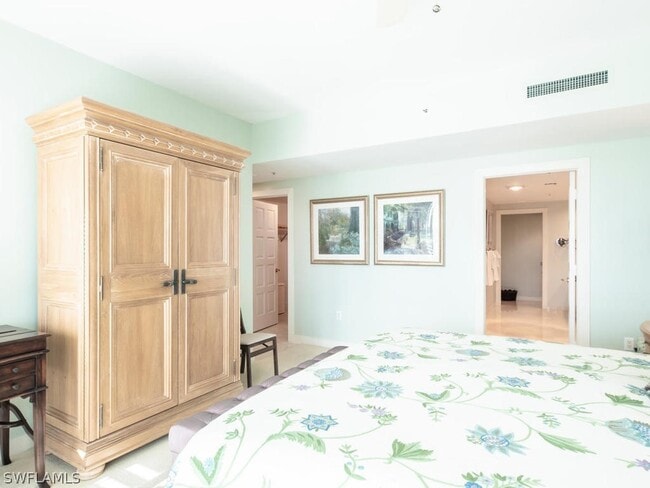 Building Photo - 3971 Gulf Shore Blvd N