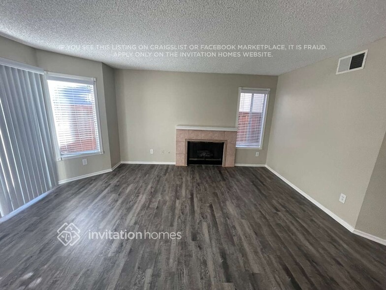 Building Photo - 24434 Leafwood Dr