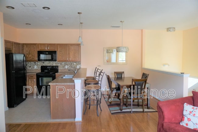 Building Photo - 7501 Bliss Way