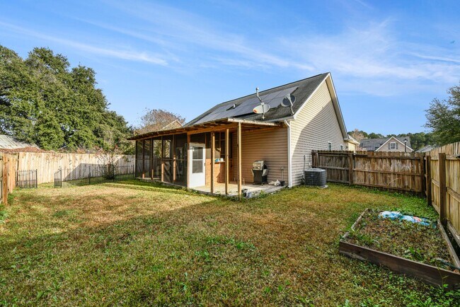 Building Photo - 4732 Lewis And Clark Trail