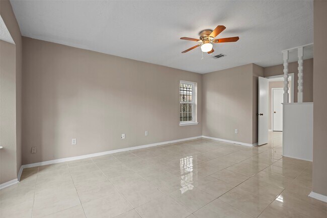 Building Photo - 4735 Charade Dr