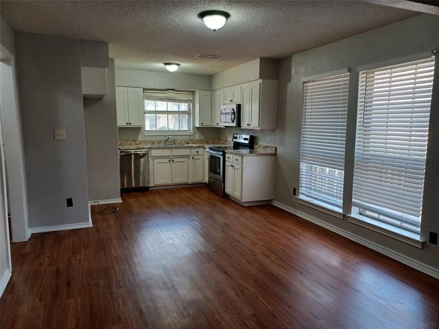 Building Photo - 2 Longhurst Ct