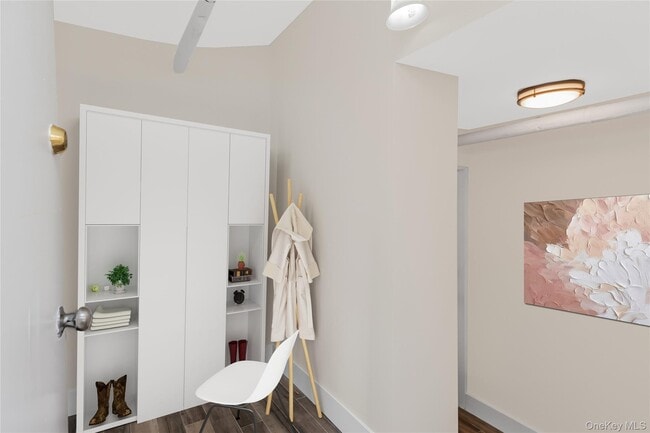 Building Photo - 59 Oregon Ave