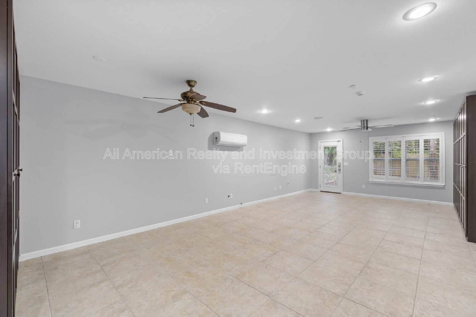 Building Photo - 202 Stephen Ave