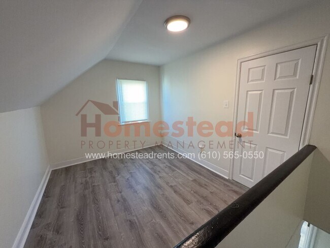 Building Photo - 20 Marshall Ave