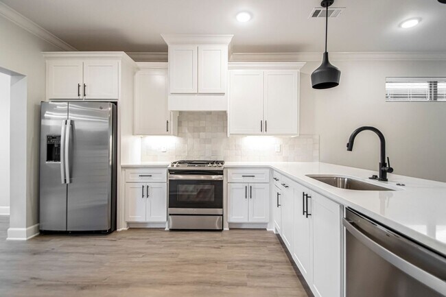 Building Photo - 306 Kanis Ridge Dr