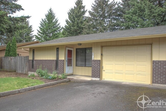 Building Photo - 2912 NE 86th Ave