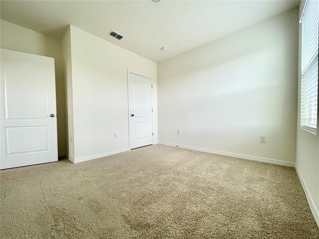 Building Photo - 5610 Galloping Dr
