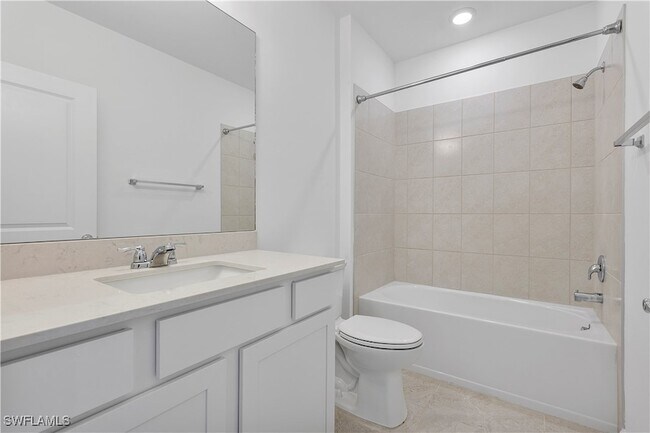 Building Photo - 42392 Cascade Dr