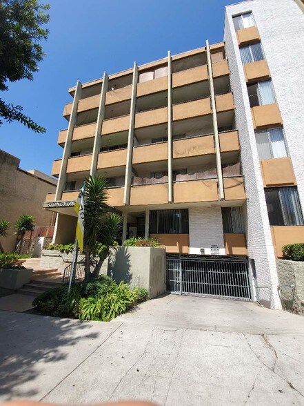 Building Photo - 505 S Lafayette Park Pl