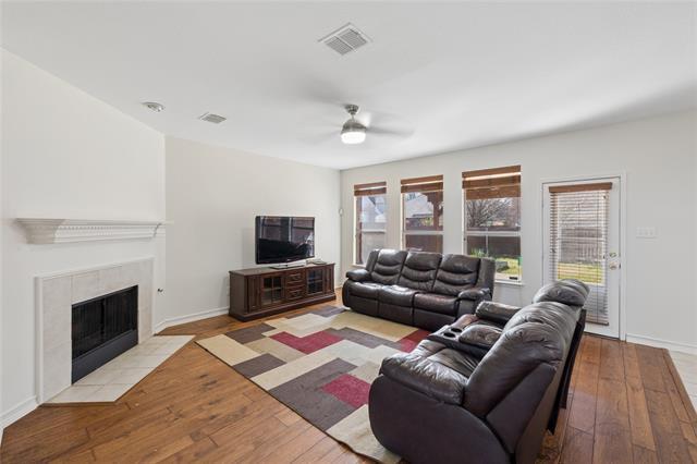 Building Photo - 1616 Broadmoor Dr