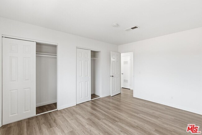 Building Photo - 1707 Keeler St