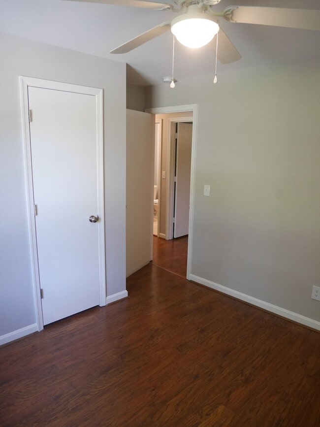 Building Photo - Spacious 3-Bedroom Single-Family Home in E...