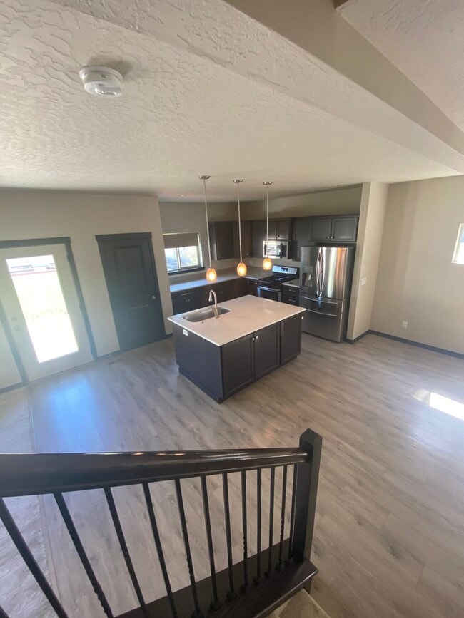 Building Photo - SINGLE FAMILY HOME IN THE FOX TAIL SUBDIVISION (APP#148)