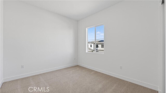 Building Photo - 107 Pansy