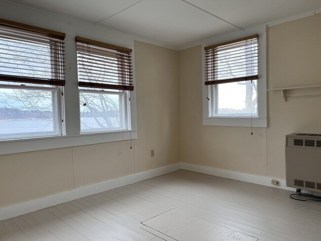 Building Photo - 12 F Hideaway Rd