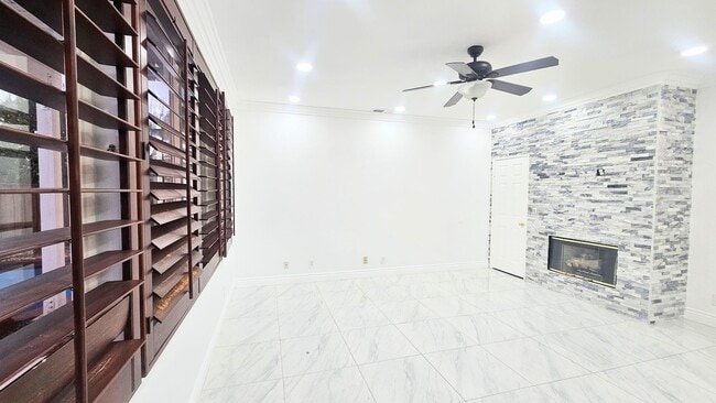 Building Photo - Pool House - Temeku Hills Community- Master Retreat and additional Master Bedroom