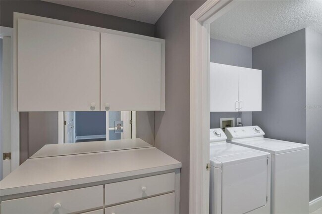 Building Photo - Beautiful 3 Bedroom 2 Bath House For Rent